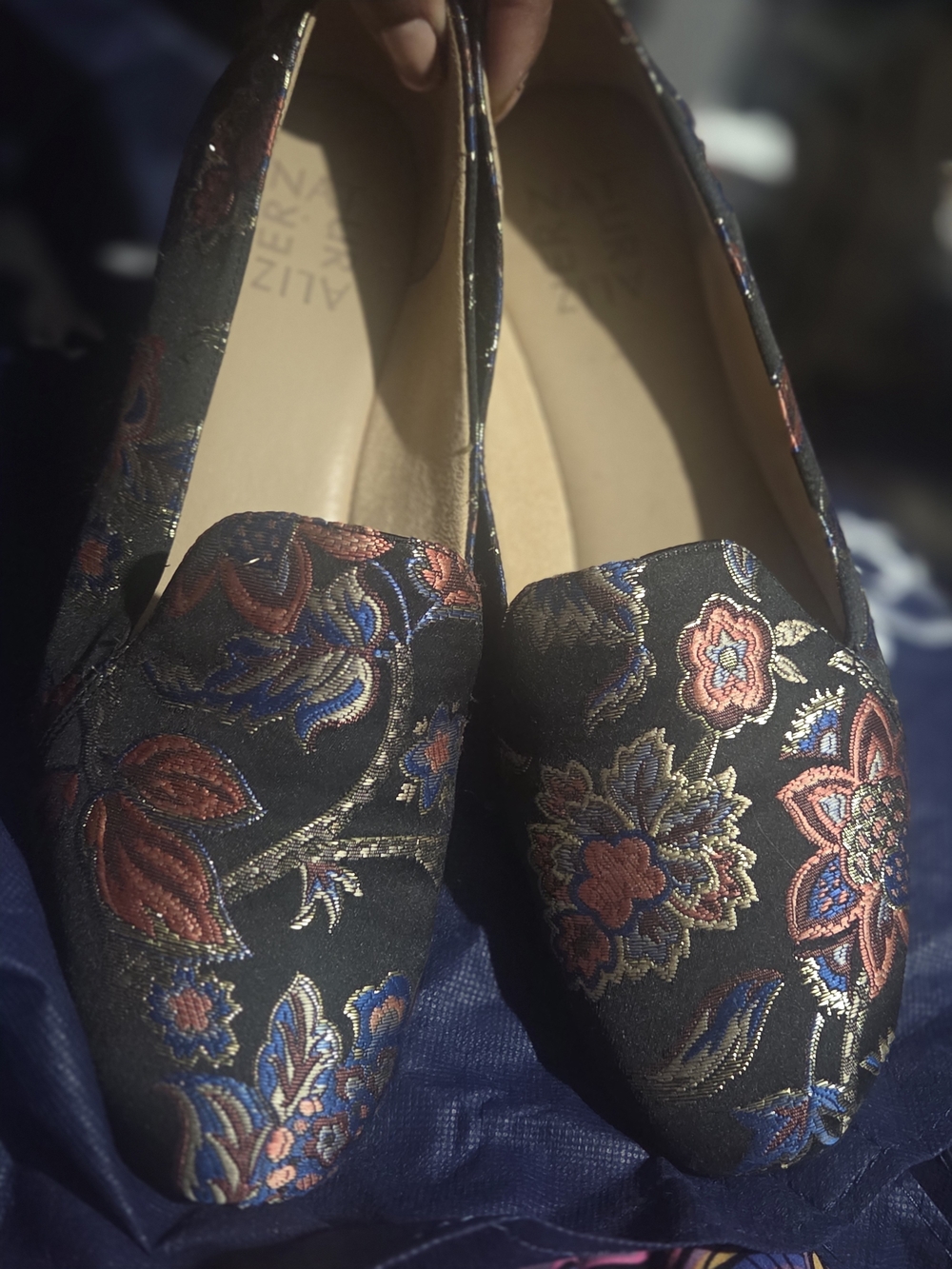 Floral Embroidered Black Slip-On Flats